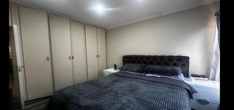 2 Bedroom Property for Sale in Bloemfontein Free State